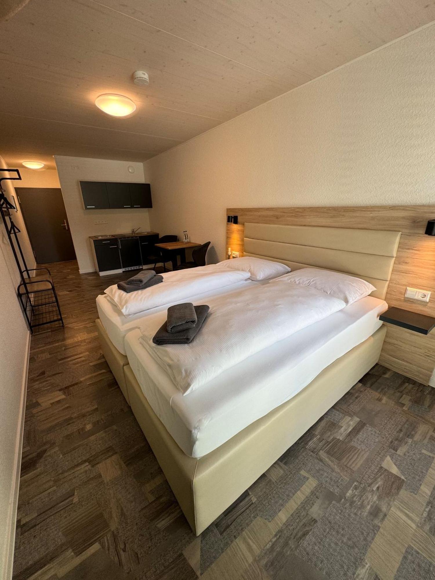 Hotel Lijo, Bei Basel Steinen  Ngoại thất bức ảnh