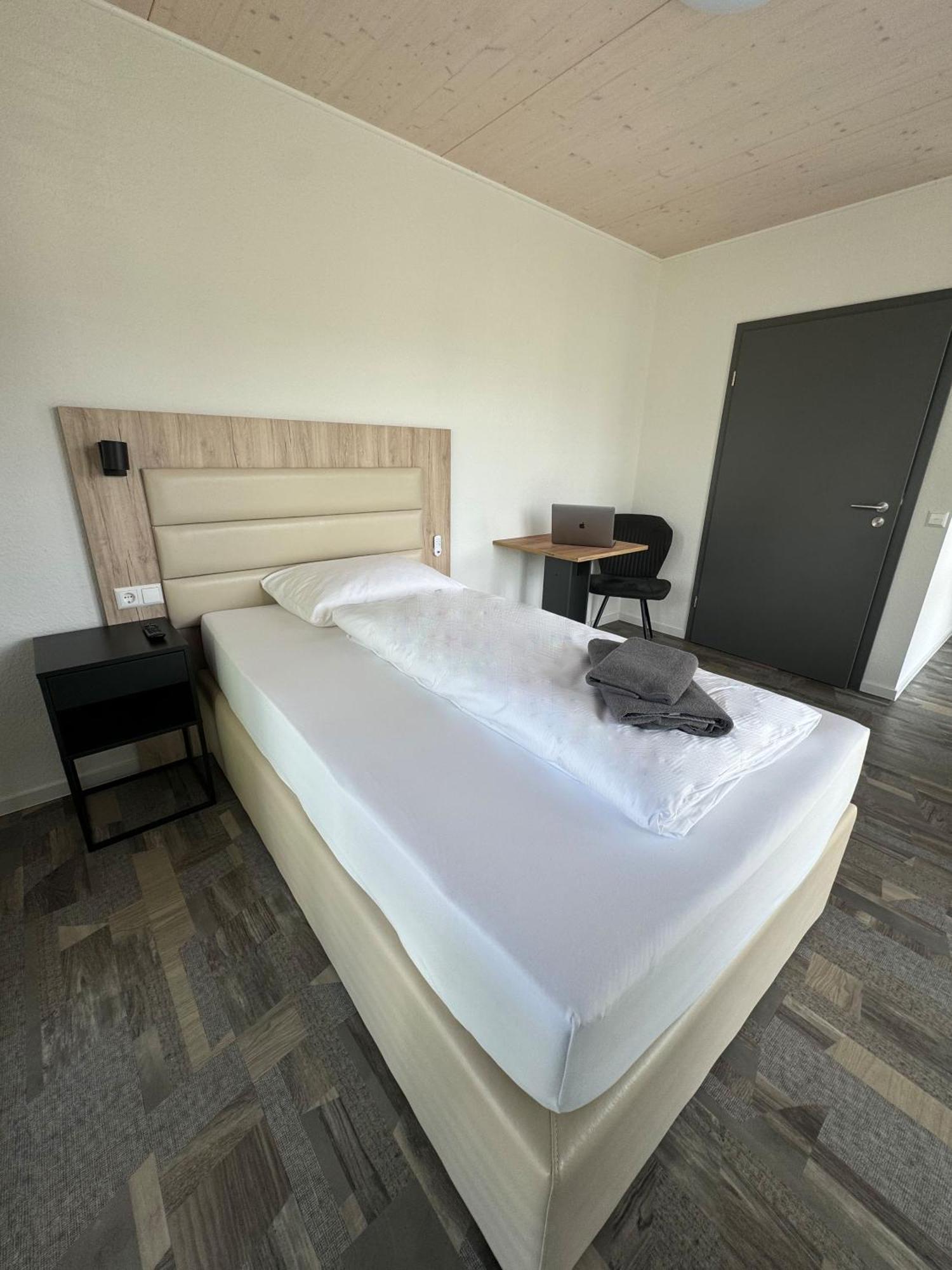 Hotel Lijo, Bei Basel Steinen  Ngoại thất bức ảnh